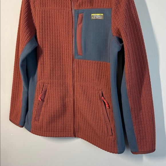 L.L. Bean Women’s Mountain Classic Windproof Fleece Jacket Size S - Picture 3 of 15